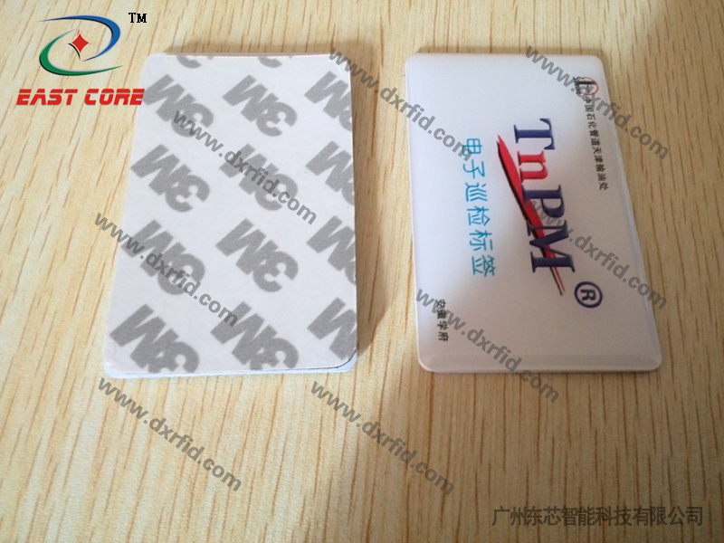 IC抗金属滴胶卡 印刷标签巡视卡 65*40*3mm 13.56MHz ISO14443A