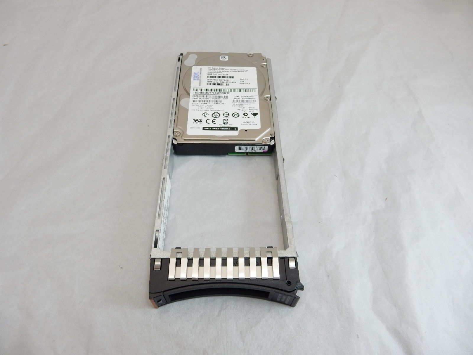 Lenovo 00MJ147 900GB 10K 6GB SAS 2.5&quot; 硬盘 