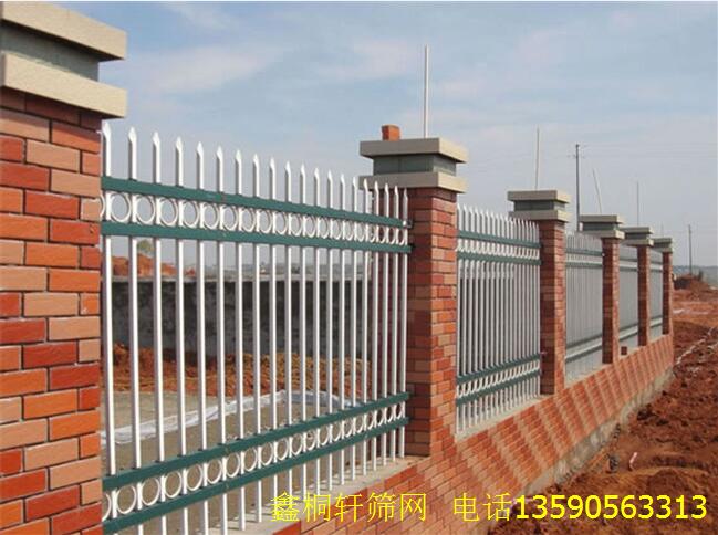 广东惠州围墙护栏厂家总代直销，铁路防护网厂家
