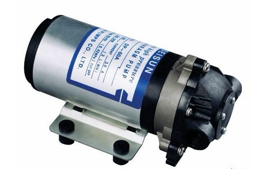 微型电动隔膜泵 DP60高压隔膜泵 工业高压水泵