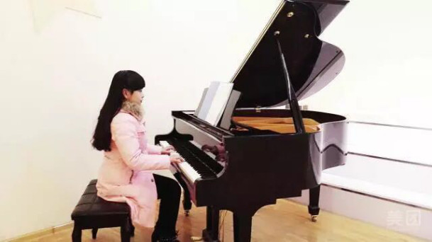 南阳成年人《流行钢琴趣味速成课程》
