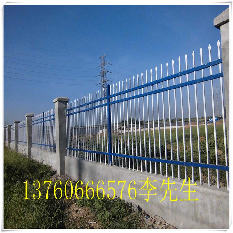 厂家直供广东新型护栏 小区铁艺护栏 工厂护栏 高速围栏