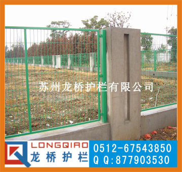 上海铁丝网围墙 钢丝钢围墙护栏网 龙桥专业订制