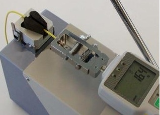 光伏接线端子引出强度试验装置 光伏组件接线端子强度试验机