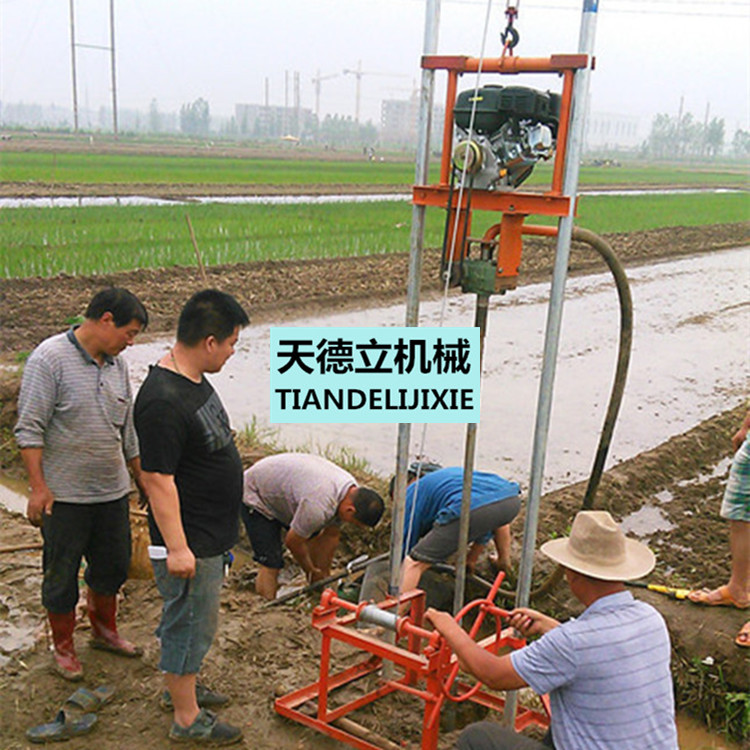 100型汽油机款小型水井钻机 7.5马力家庭吃水用打井机