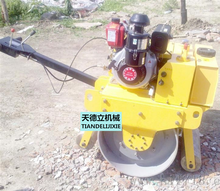  700小型单钢轮压路机  单轮小型压路机