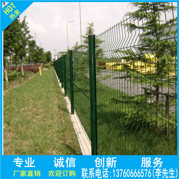 深圳边框护栏网，双边丝护栏网，东莞交通护栏网，浸塑护栏网