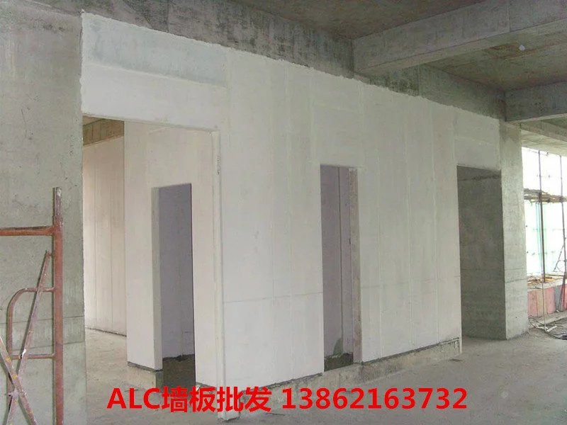 扬州蒸压加气混凝土板施工，扬州alc隔墙板价格多少