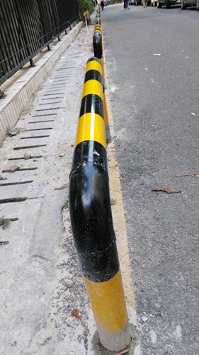 U型反光柱 防撞柱 移动护栏 U型隔离栏 长度高度可定制