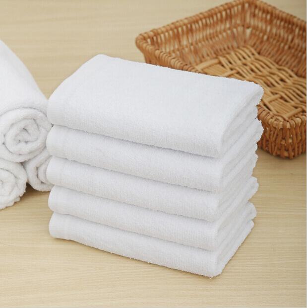 酒店用品批发 纺织用品 天天满32S平织500g白浴巾