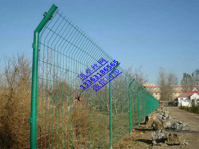 天门护栏网厂家 铁丝网围栏 双边丝护栏网