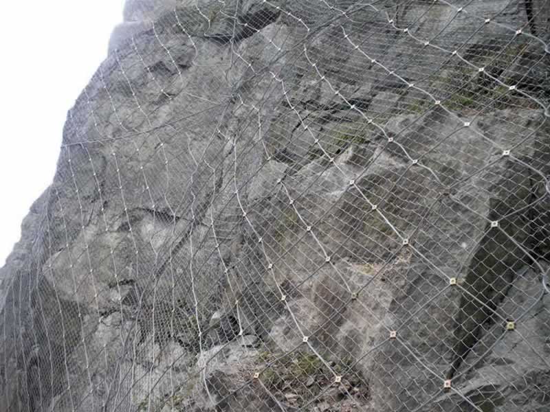 主动边坡防护网 钢丝绳网 岩石防护网