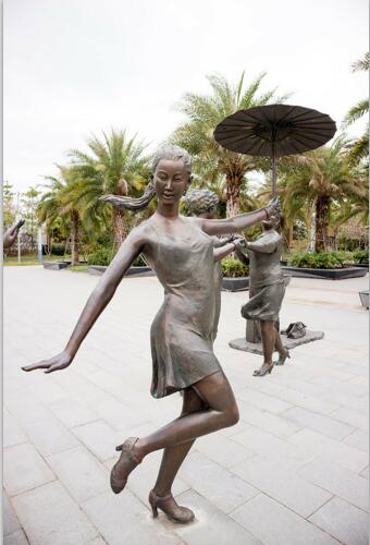 东莞原著雕塑厂家制造广场舞人物造型雕塑 公园街道摆件