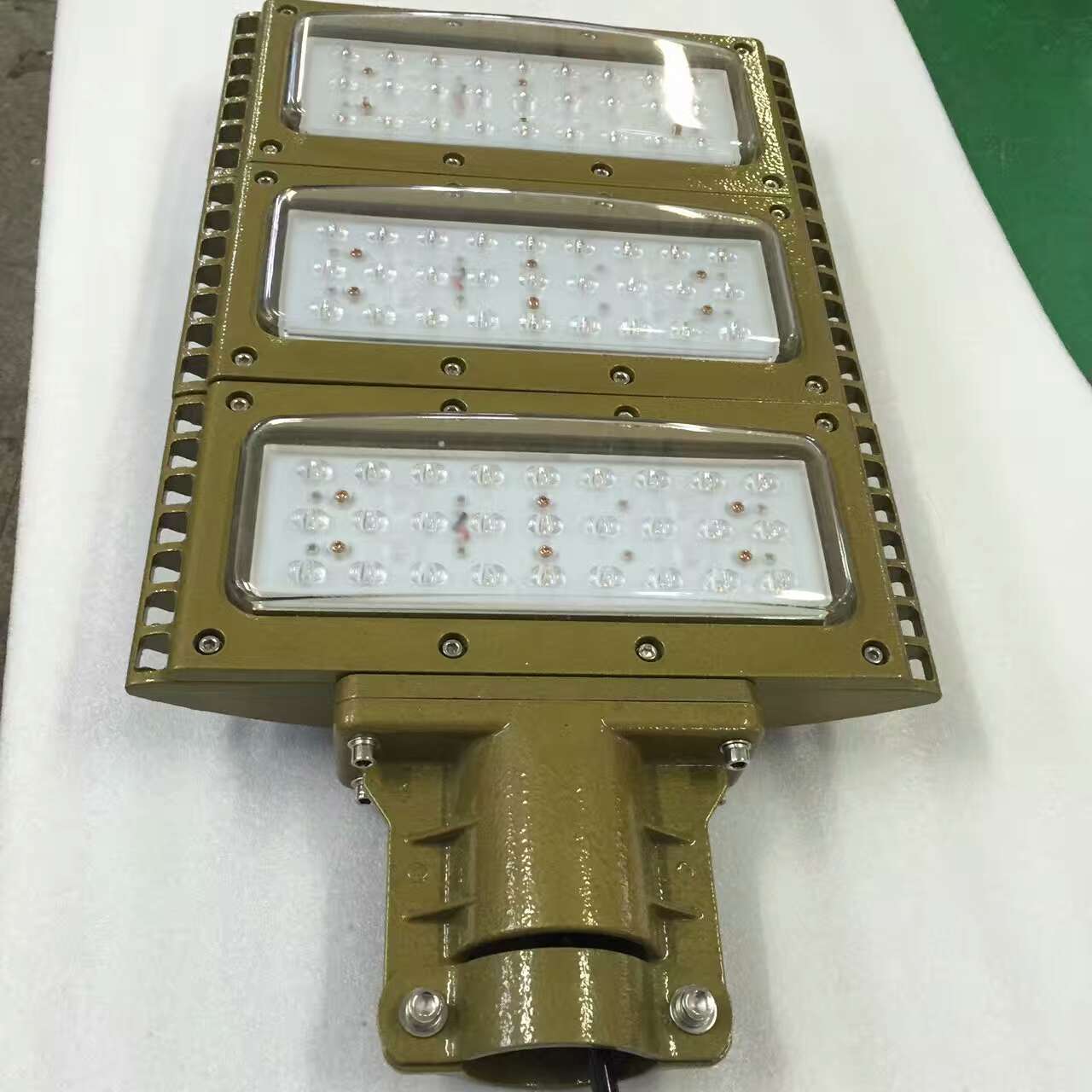 防爆防腐灯XHD98-50-300w/220v马路式LED防爆灯