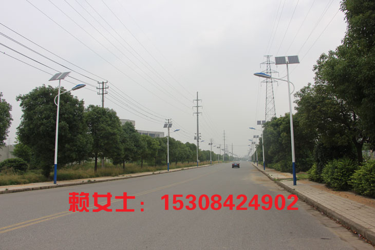 湖南永州太阳能路灯厂家批发 永州太阳能路灯在农村的应用