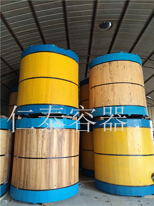 厂家专业生产各种规格不锈钢木制酒海