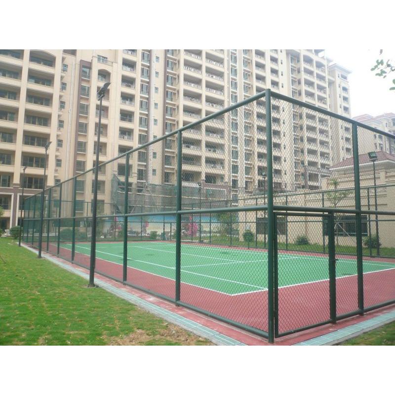 厂家供应体育场围网学校防护网篮球场隔离网批发定做