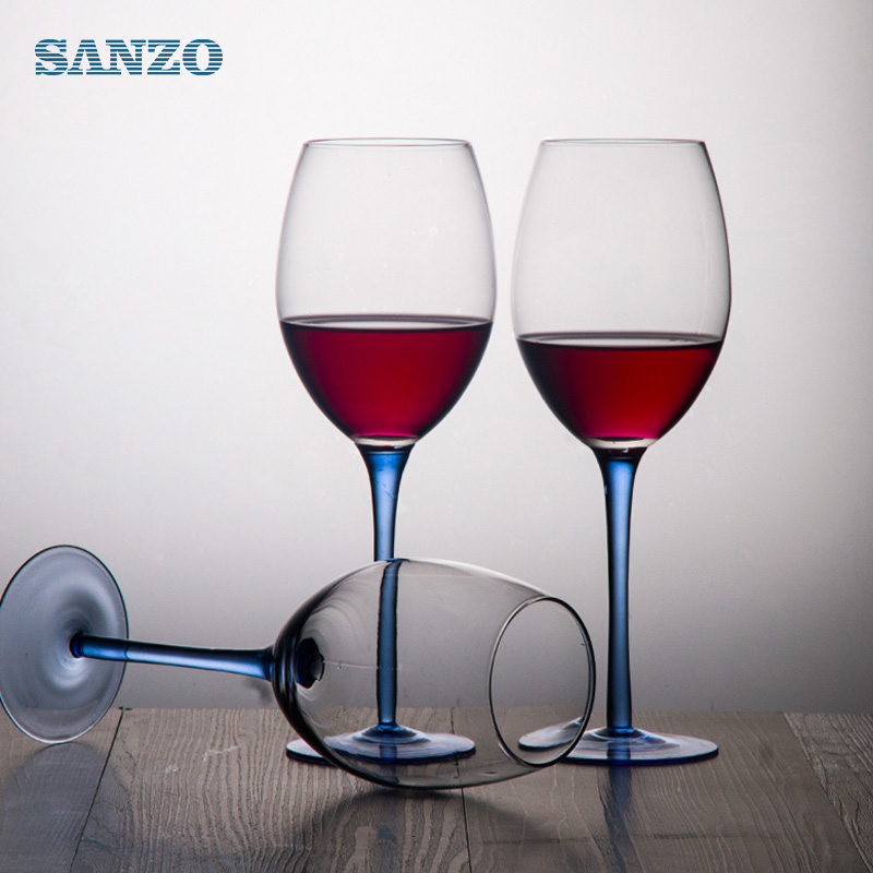 新品特价促销650ml纸质蓝挺玻璃红酒杯创意波尔多酒杯生产厂家