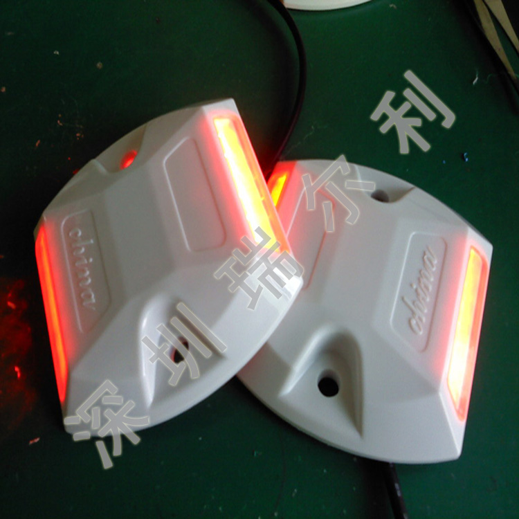 隧道诱导标 LED诱导灯 有源道钉 瑞尔利科技