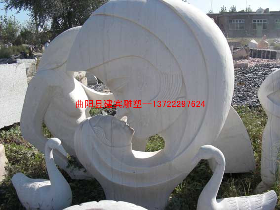 石雕园林抽像雕塑，母爱抽象