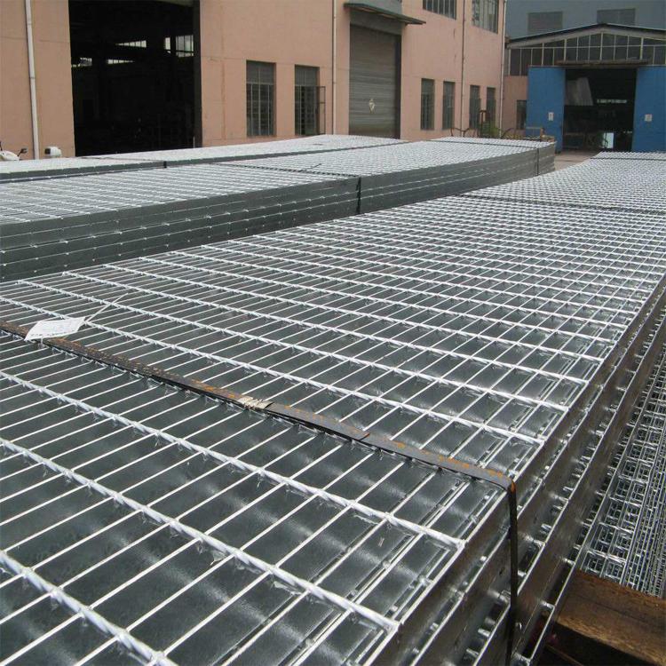 热销各种规格q235沟盖异形钢格板厂家批发低碳防滑包塑排水钢格板