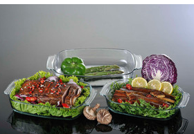 山东鑫瑞经贸有限公司自产自销各类耐热玻璃烤盘，烘培盘，微波炉耐热玻璃烤盘，可进烤箱