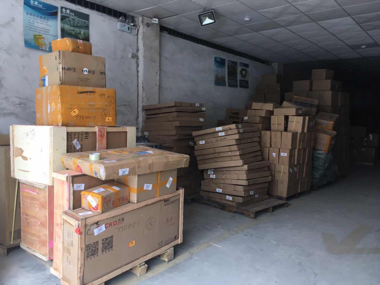 压缩机 储运设备 输送设备 工业加湿器 运到新加坡
