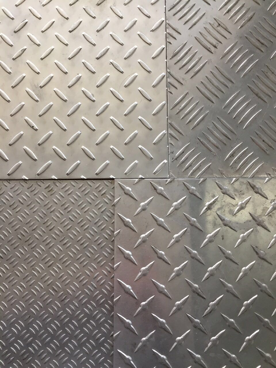 5052五条筋花纹铝板 5.0x1500x3000