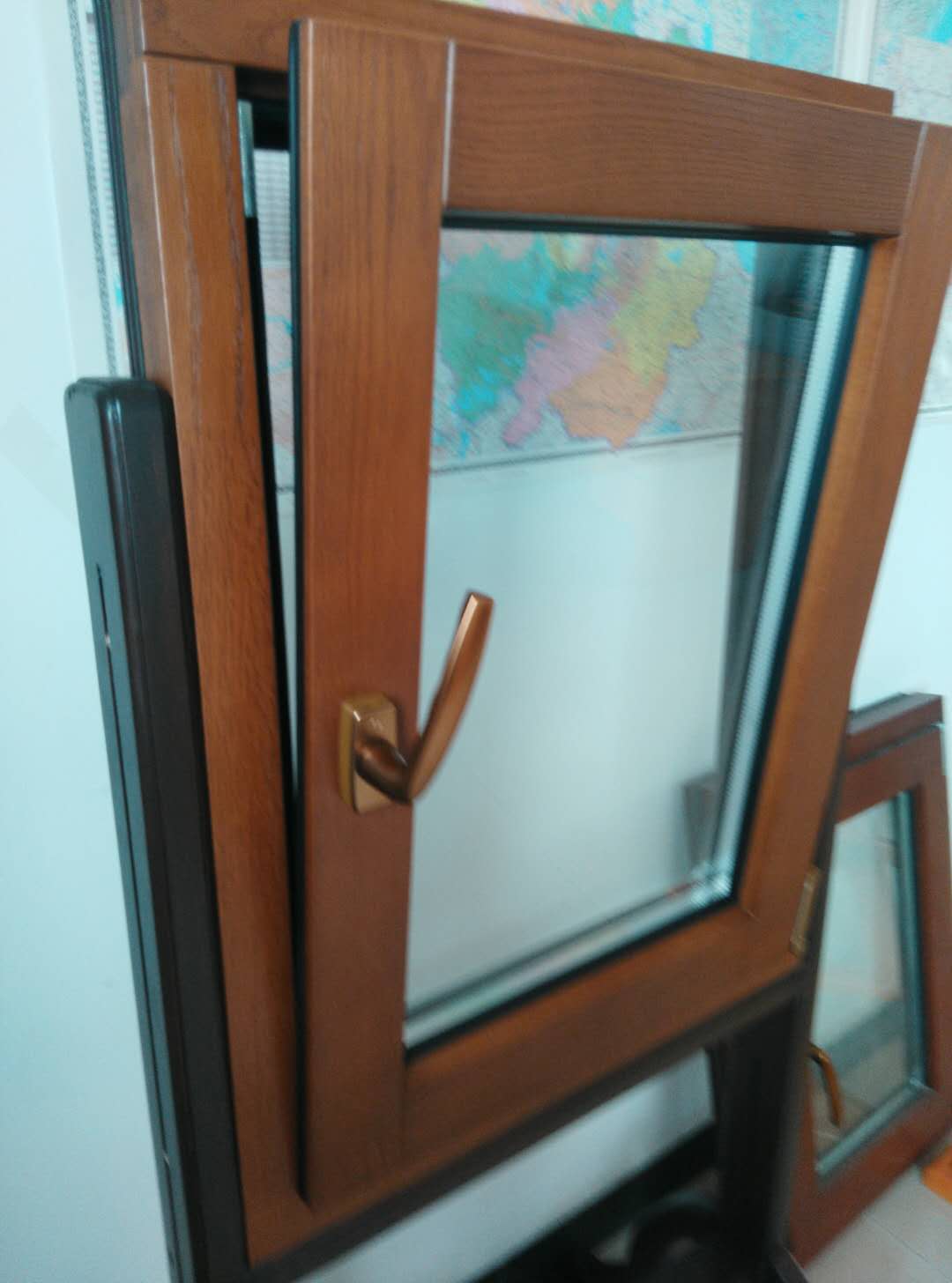 专业定制贝科利尔隔音隔热高端80系列铝包木门窗