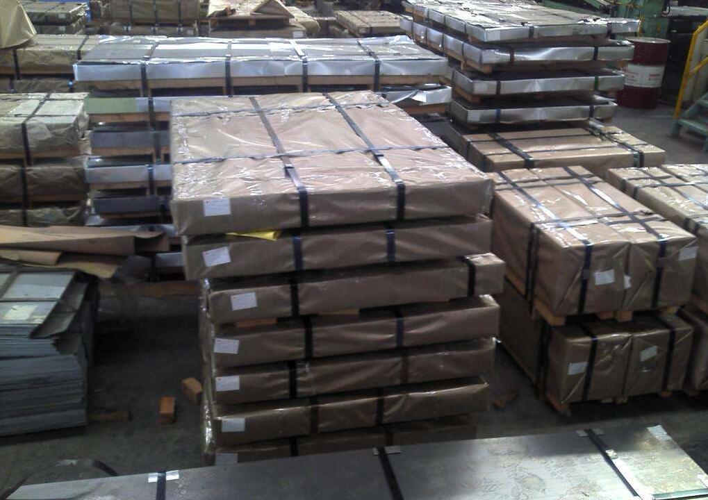 溢达供应BTC340R宝钢酸洗板热轧钢板材质