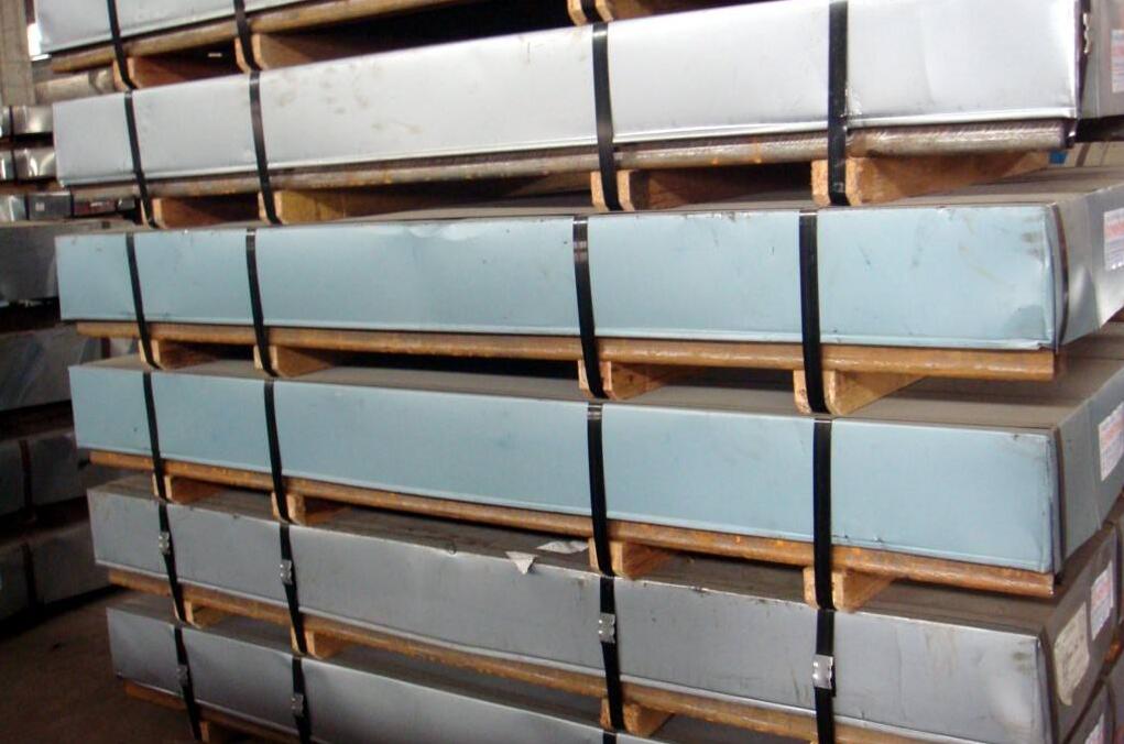 东莞供应APFC390宝钢正品镀锌板产品价格