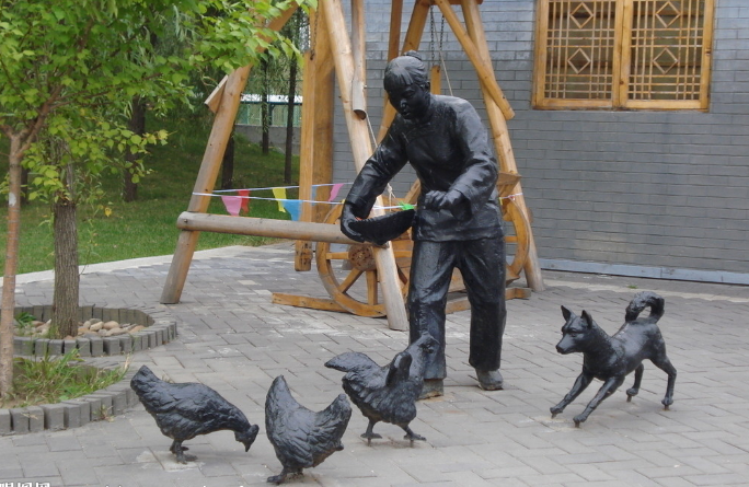 广东原著雕塑厂家供应养鸡情景雕塑 农村文化生活场景雕塑摆件