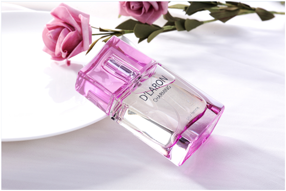 迪拉瑞品牌，清新淡香水给你一个愉快的归家旅途