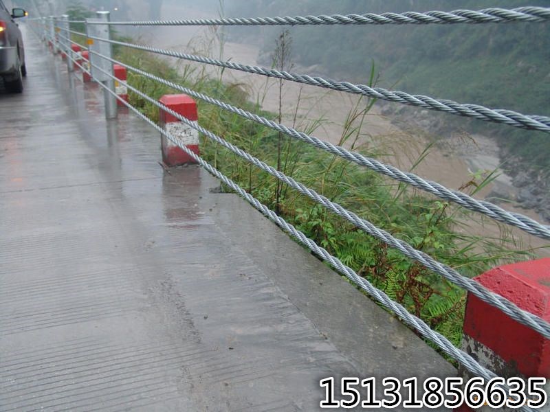 公路缆索护栏现货直销_成都边坡防护工程（案例）