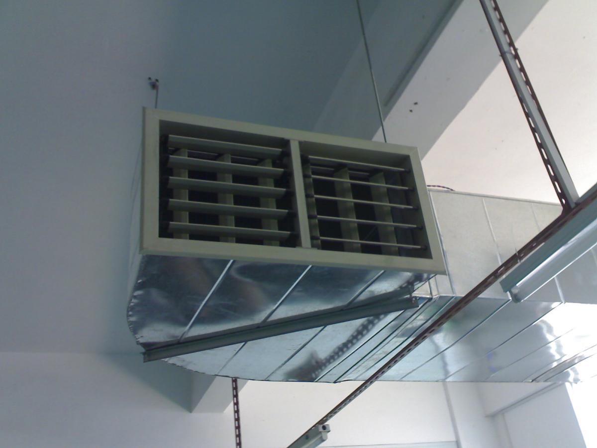 东莞福泰水冷扇环保空调降温水帘系统