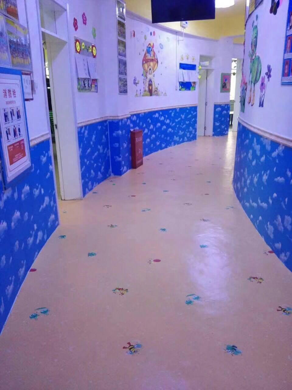 学校舞蹈教室专用塑胶地板，PVC舞蹈房专用地板 