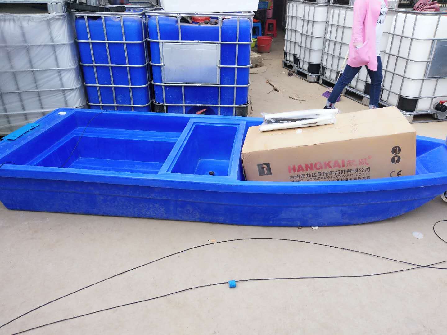 南汇3.2米双层塑料船滚塑渔船旅游观光船