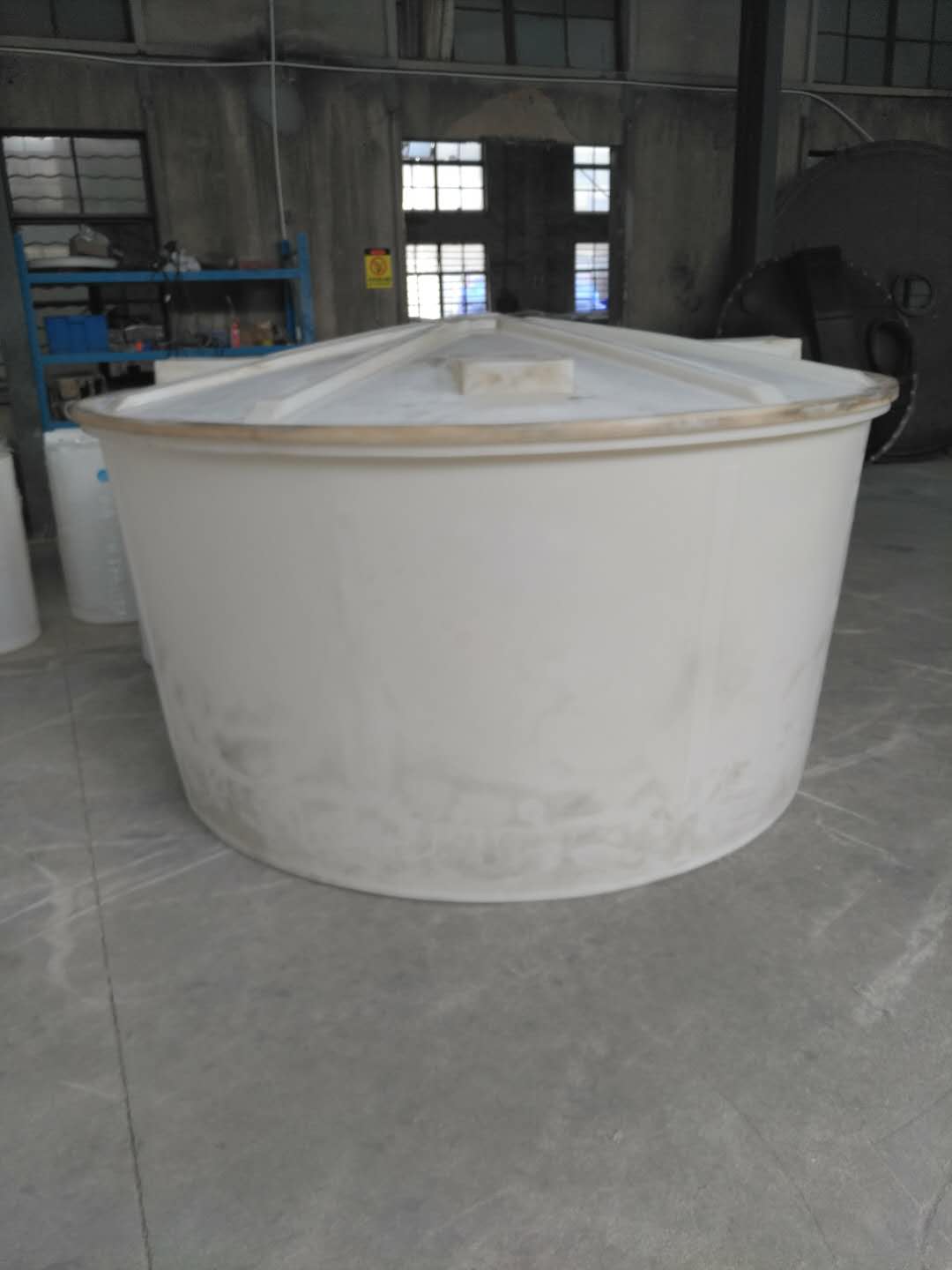 直销武邑2吨食品级大白桶腌制桶印染桶