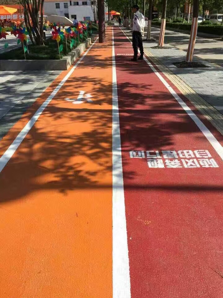 南京彩色陶瓷颗粒路面，南京彩色防滑路面施工队