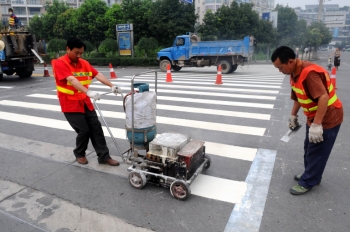 泉州交通标线厂家/石狮车库划线施工/南安厂区道路划线