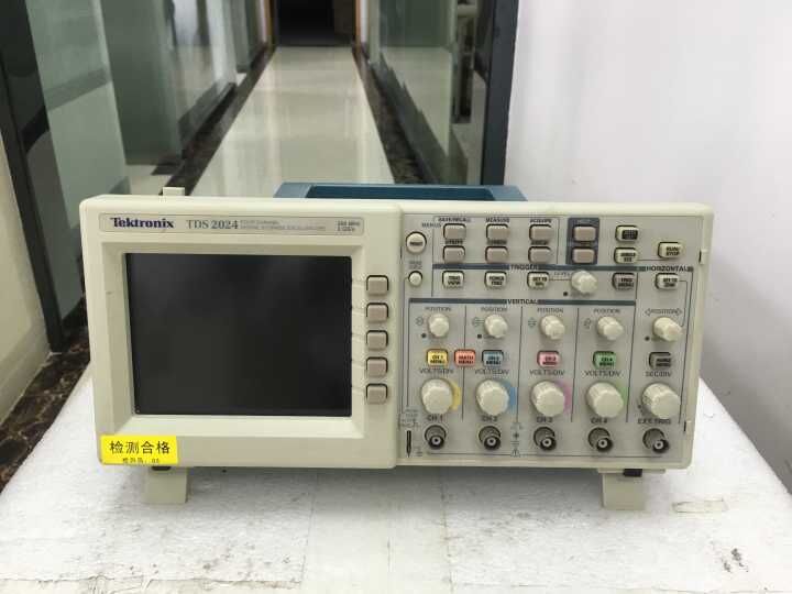 热卖Tektronix泰克TDS2024数字存储示波器200HMz-2G