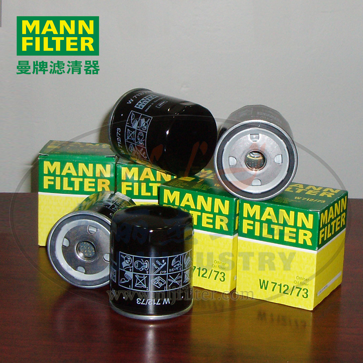 MANN-FILTER(曼牌滤清器)油滤W712/73