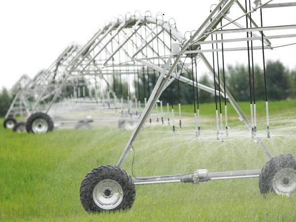 农业灌溉用指针式喷灌机