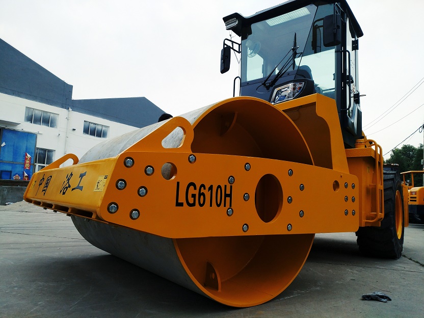 中国洛工8吨LG608H单钢轮压路机