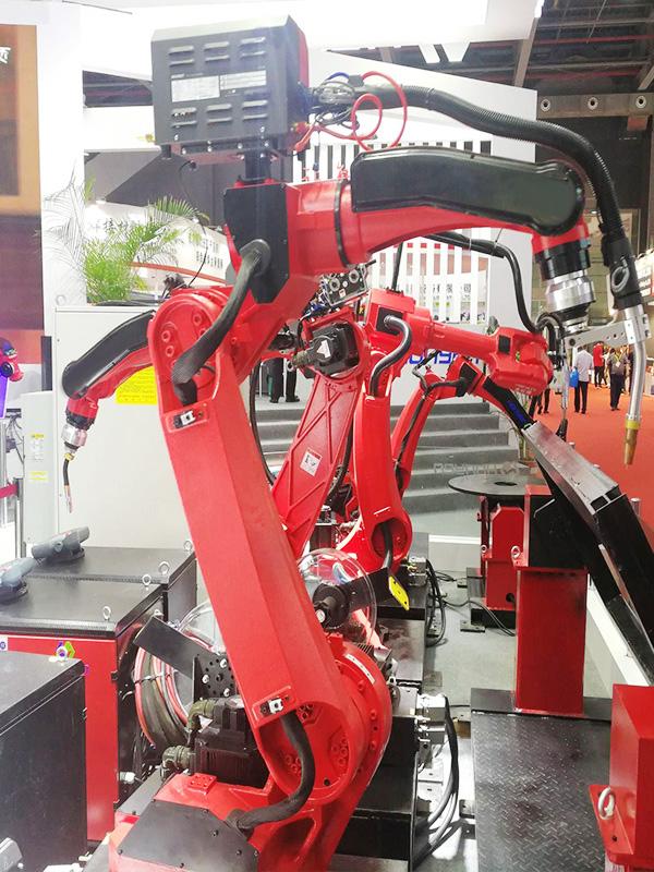 诸城迈德尔厂家定制焊接机器人 六轴机械手臂 自动焊接
