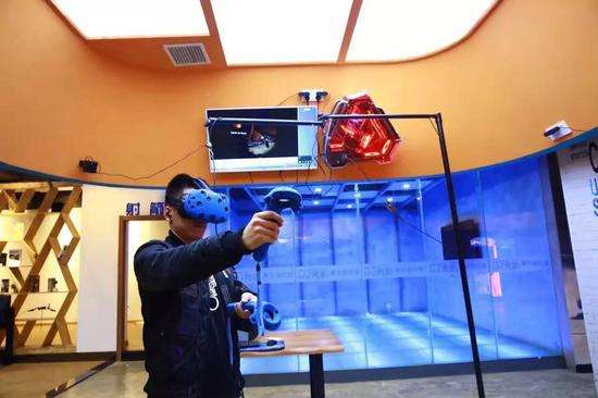 各类虚拟现实HTC游戏设备出租VR射箭VR足球租赁