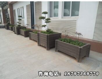供青海格尔木花箱和德令哈仿木花箱哪家好