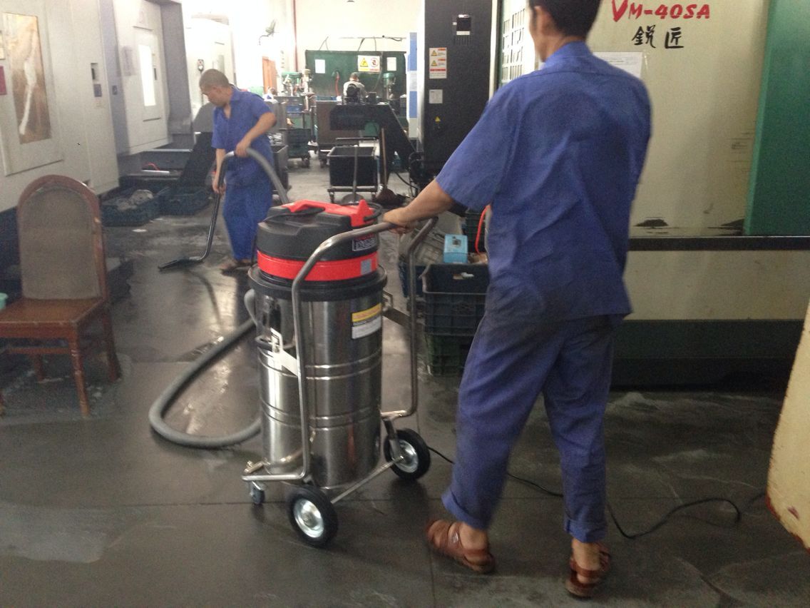 巴南工业吸尘器 机加工车间地面吸油吸水铁屑机