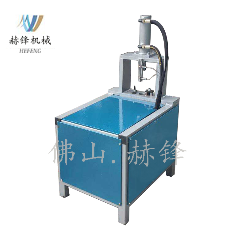 小型自动切管机节省人工