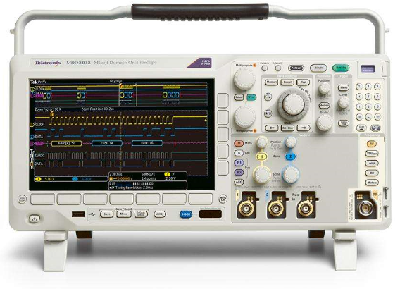MDO3012 混合域示波器